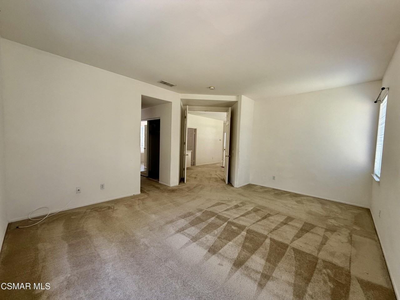 2737 Stonecutter St - Photo 7 of 9