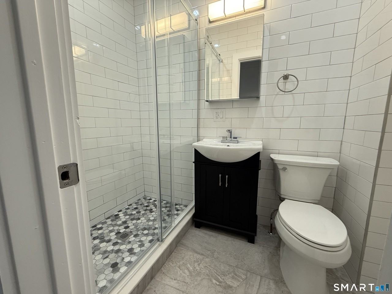 44 Franklin St - Photo 6 of 6