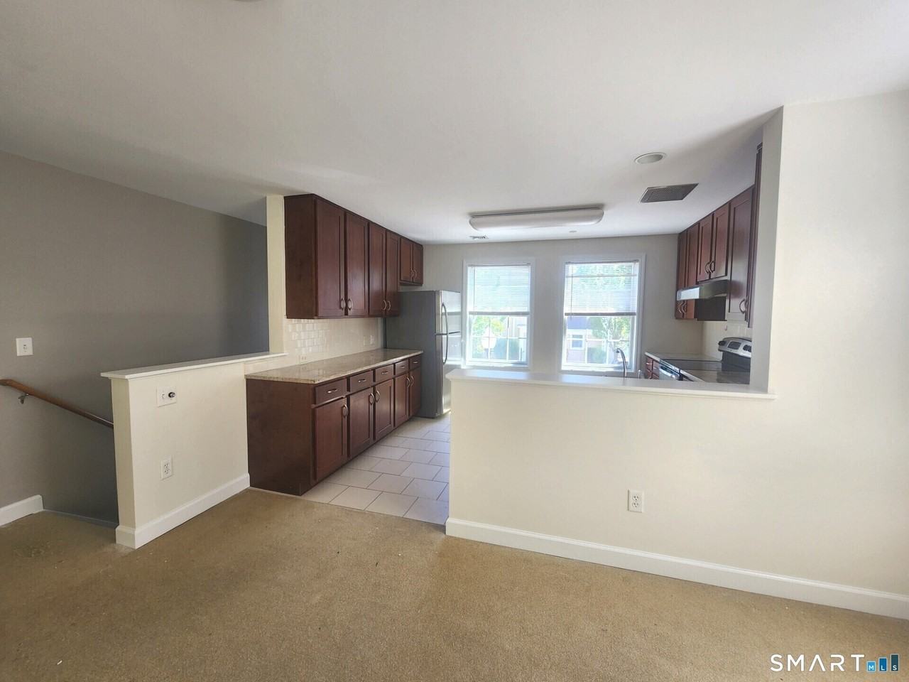 46 Stoneridge Cir #46 - Photo 6 of 14