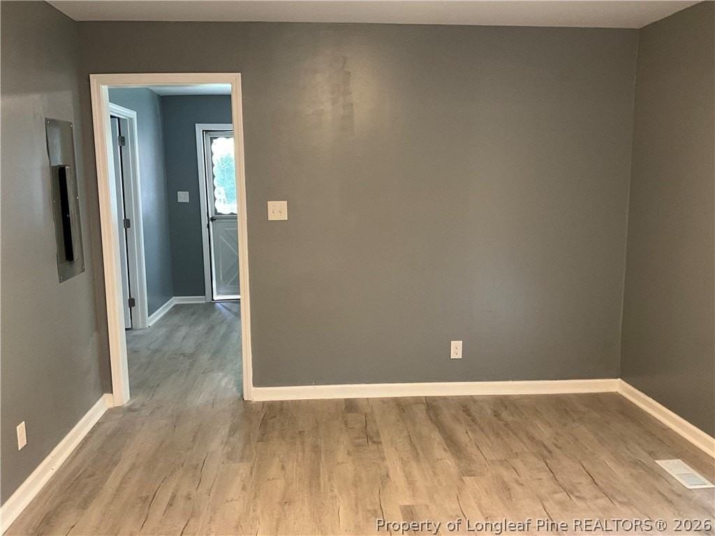 1422 Grandview Dr - Photo 5 of 19