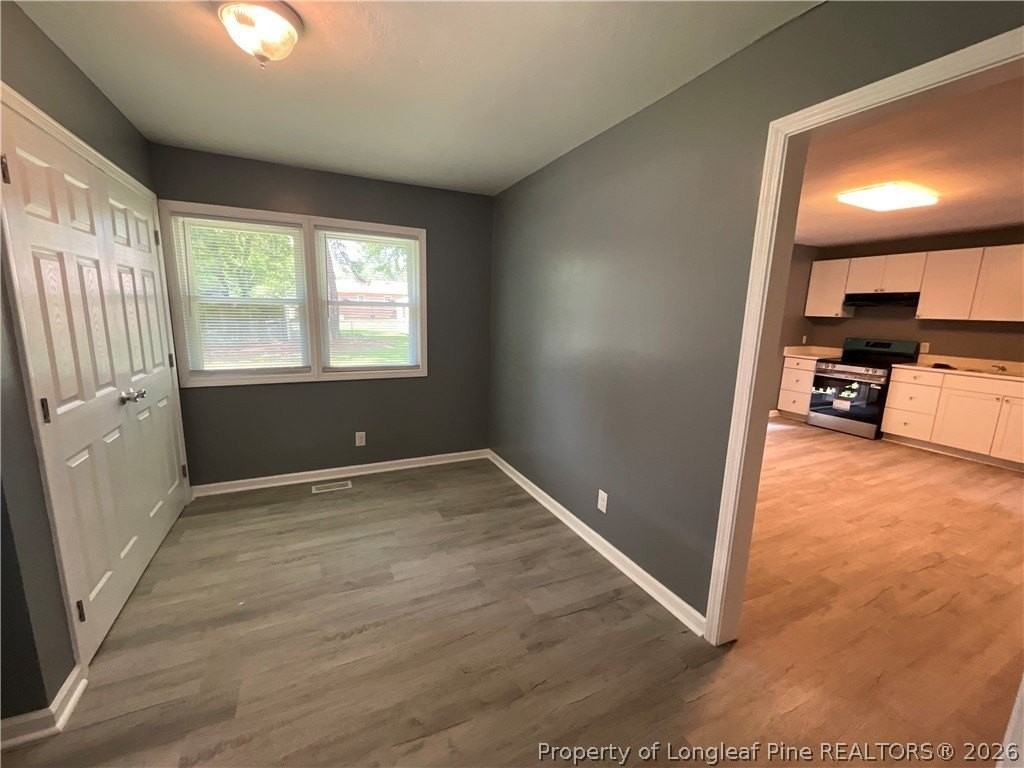1422 Grandview Dr - Photo 6 of 19