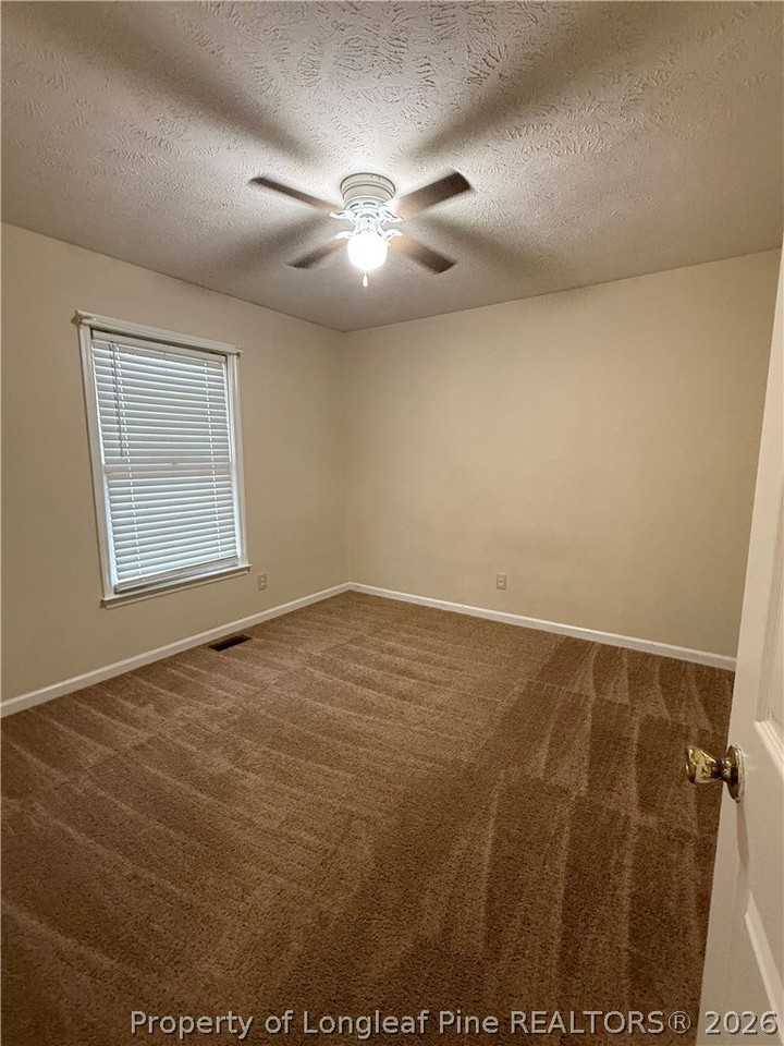 6731 Winchester St - Photo 4 of 19