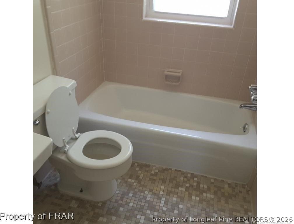 1704A Newark Ave - Photo 5 of 6