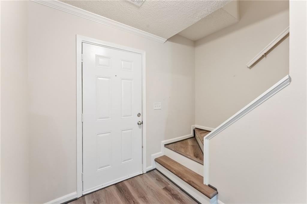 5000 Saxony Ct - Photo 2 of 24