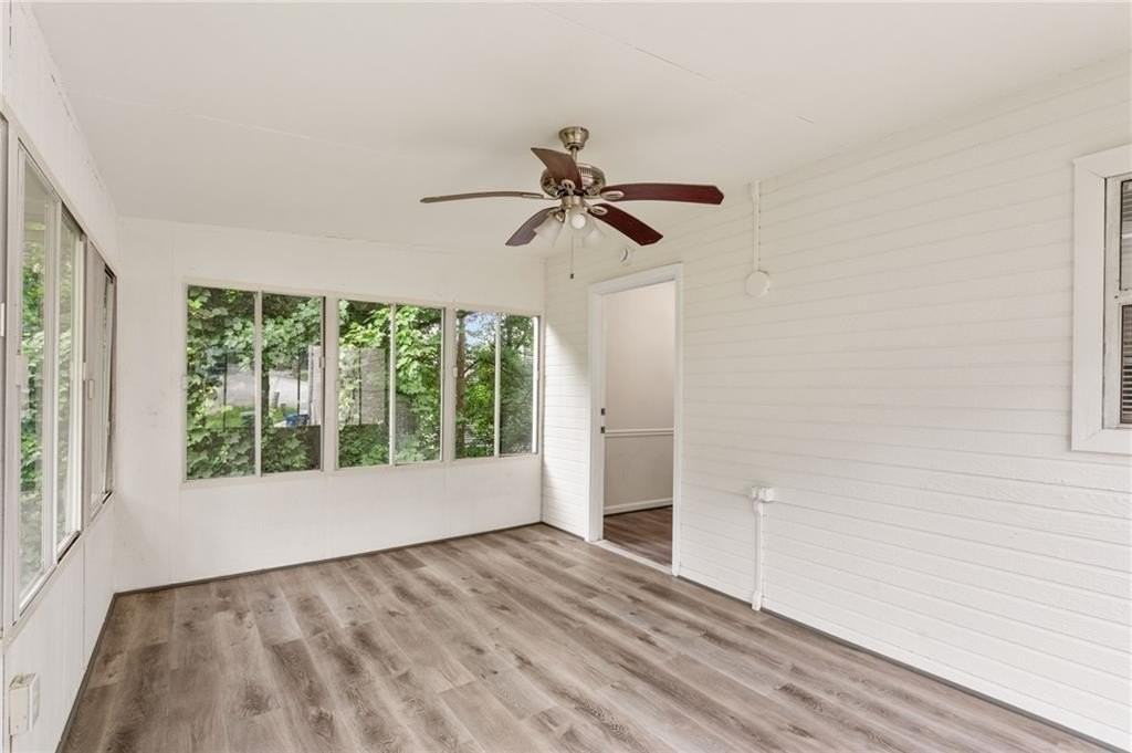 5000 Saxony Ct - Photo 6 of 24