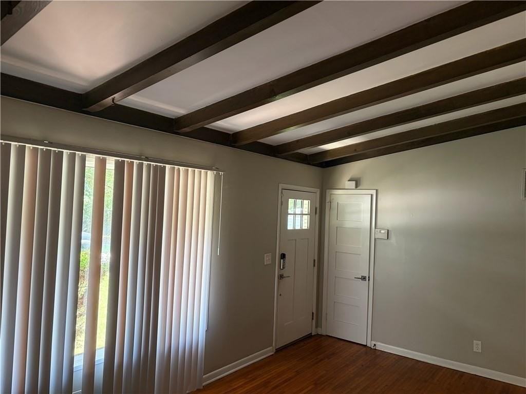 1847 Dorsey Ave - Photo 6 of 22