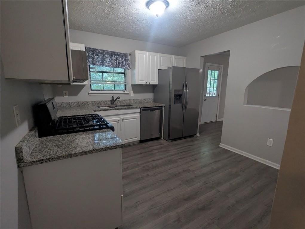 2153 Cherokee Valley Cir - Photo 4 of 18