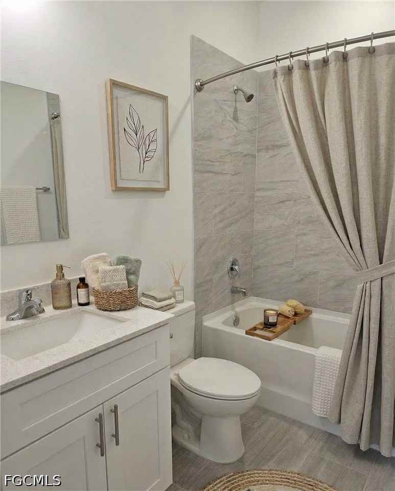 515 Kilarney Ave S - Photo 3 of 10