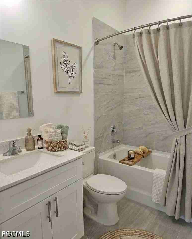 3606 E 21st St - Photo 3 of 10
