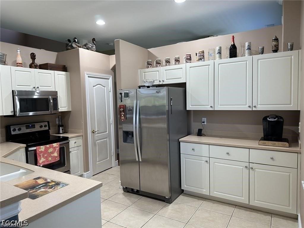 9120 Red Canyon Dr - Photo 5 of 18