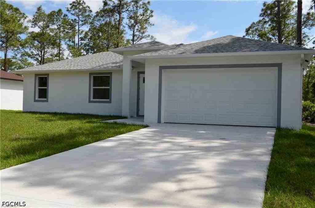 2611 Carol Pl