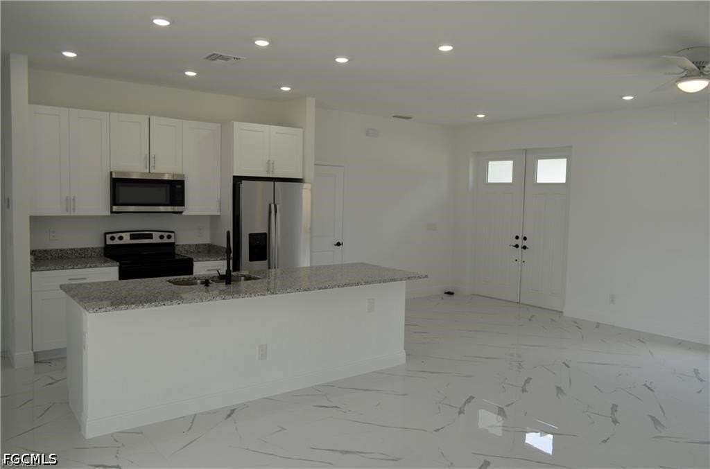 2611 Carol Pl - Photo 2 of 16