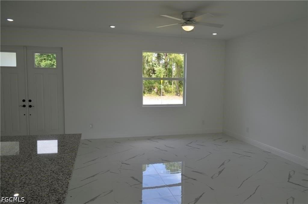 2611 Carol Pl - Photo 6 of 16
