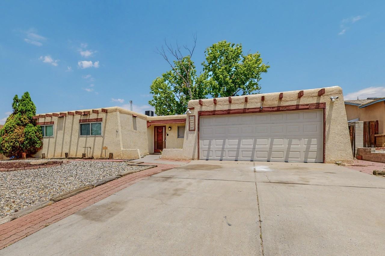 7309 Coulson Dr Ne - Photo 4 of 50