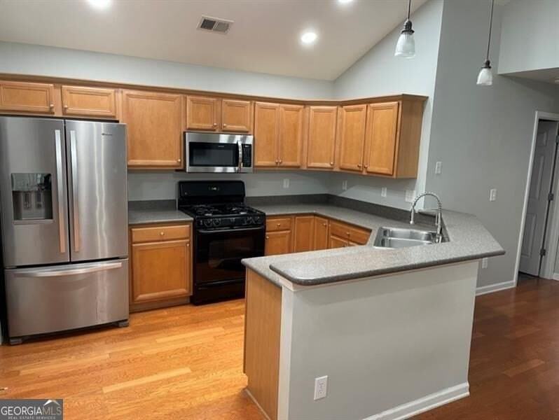 2335 Gateview Ct - Photo 7 of 17