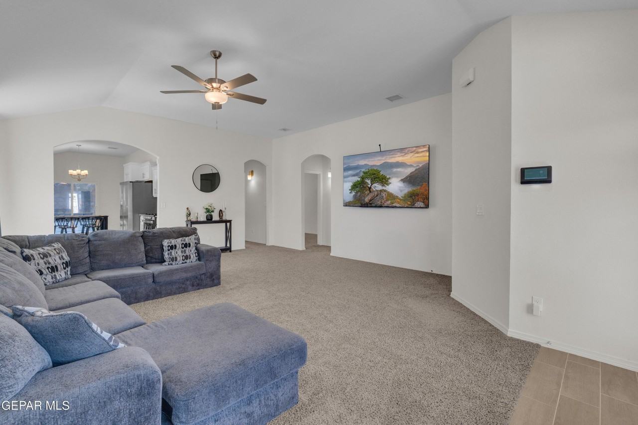 14318 Kayla Mia Dr - Photo 6 of 28