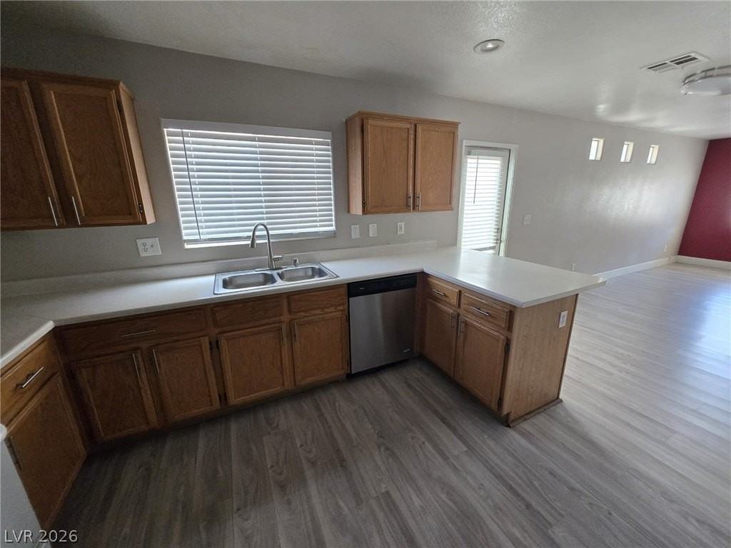 5270 Paradise Skies Ave - Photo 3 of 17