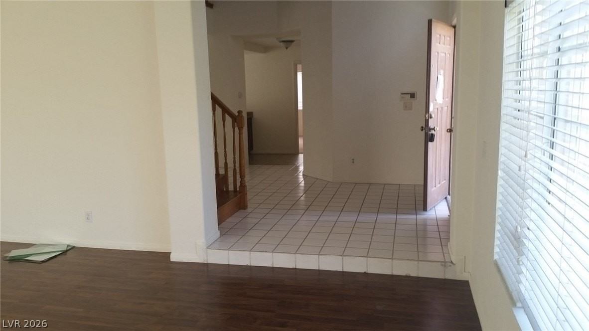 1513 War Paint Dr - Photo 4 of 29