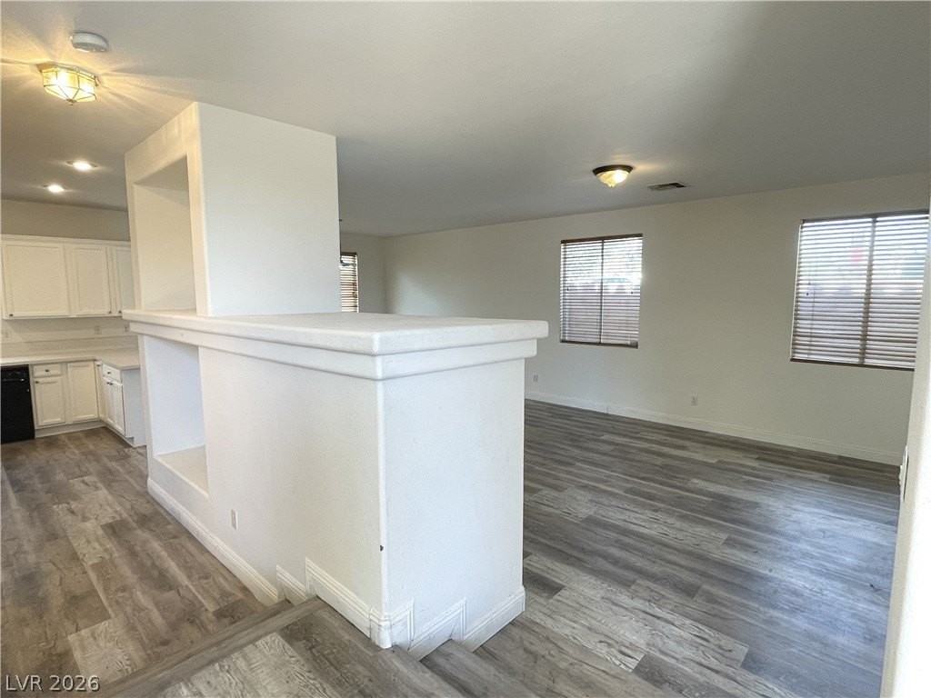 5755 Field Breeze St - Photo 5 of 28