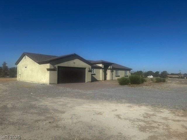 2101 E Dandelion St - Photo 2 of 5