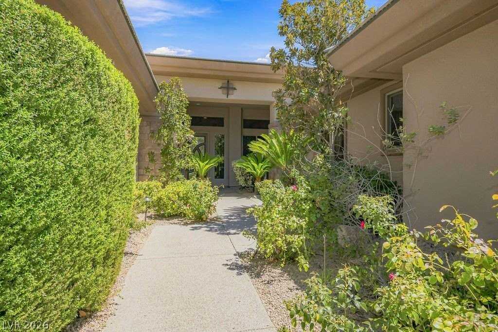6 Old Marsh Ct - Photo 7 of 50