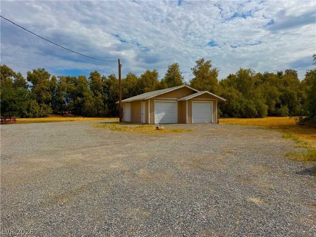 4790 Manse Rd - Photo 2 of 14