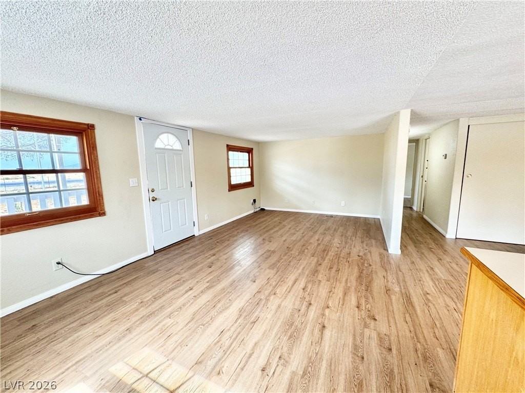 4790 Manse Rd - Photo 6 of 14
