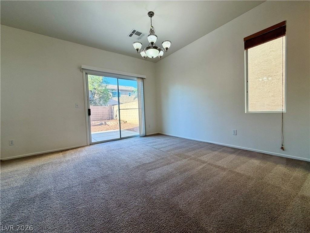 9109 White Eyes Ave - Photo 4 of 21