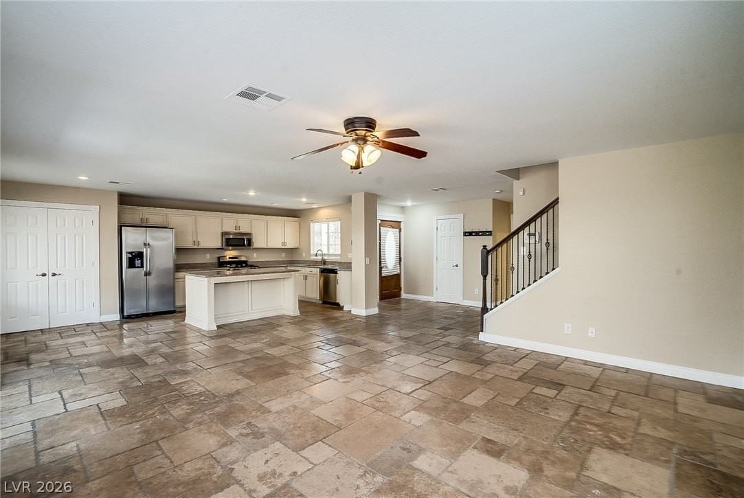 11140 Summer Squash Ln - Photo 3 of 21