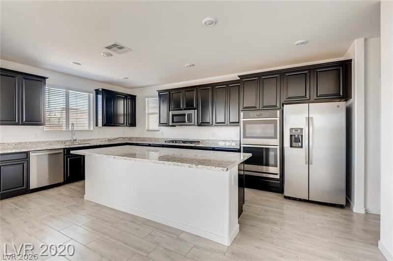 719 Foreign Reef Way - Photo 2 of 38
