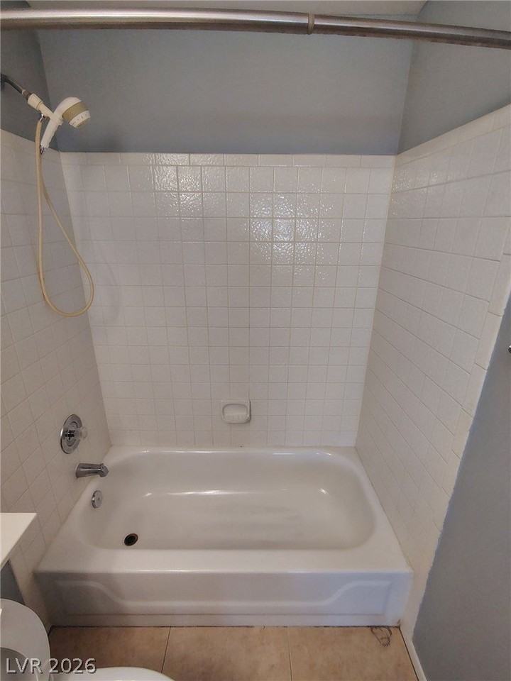 6877 Tamarus St #201 - Photo 6 of 8