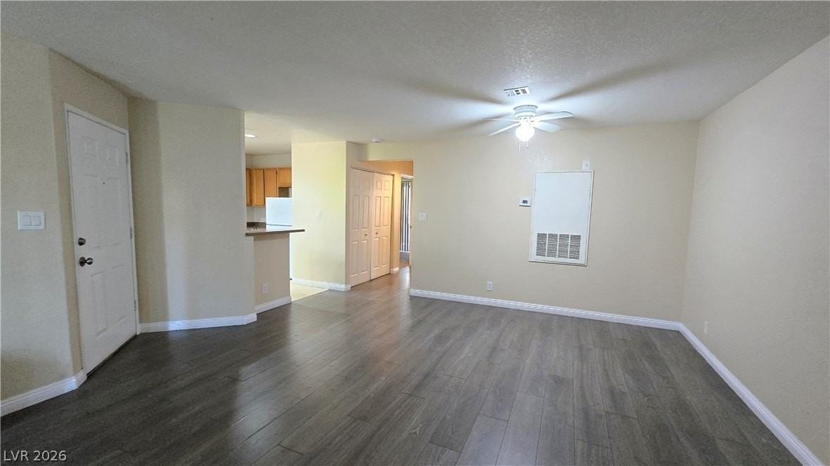 5002 S Rainbow Blvd #103 - Photo 5 of 29