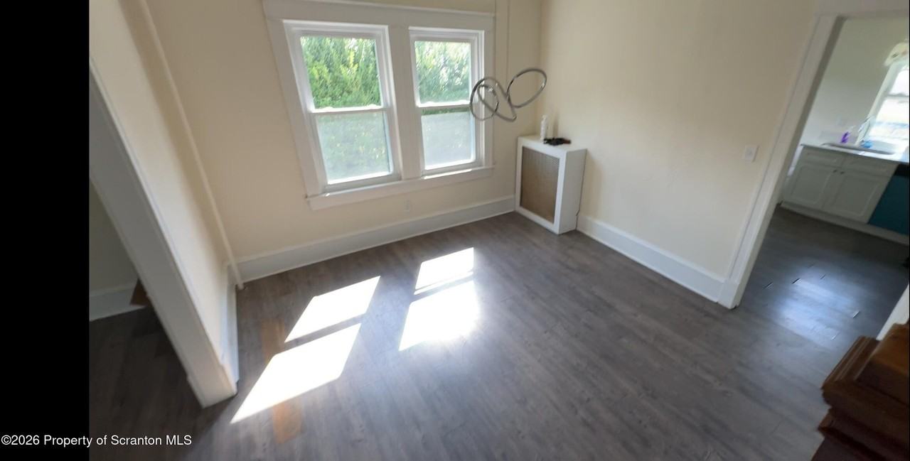 1201 Monroe Ave - Photo 3 of 17