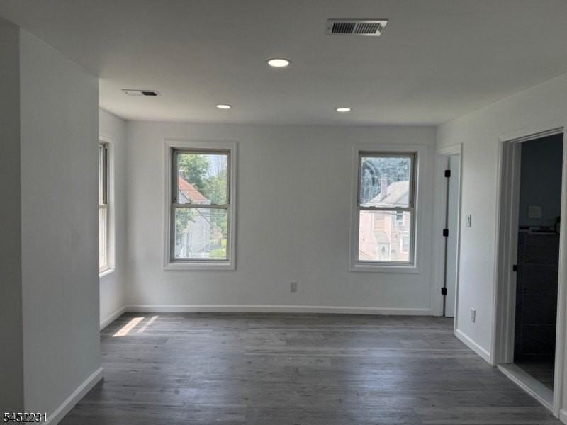 114 Orange Ave - Photo 4 of 9