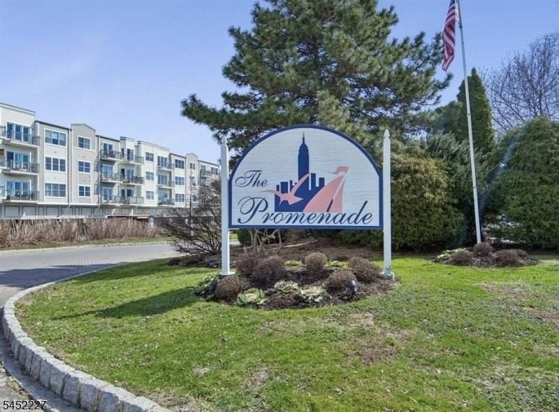 125 The Promenade #125