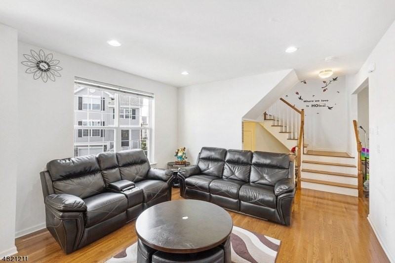 127 Sowers Dr - Photo 4 of 17