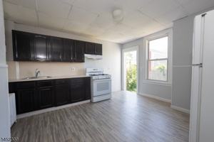 featured image of 297 W Broadway #1