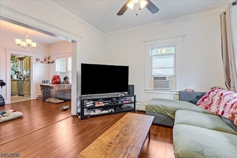 20 Howe Ave #2 - Photo 6 of 19