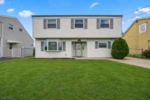featured image of 116 7th St