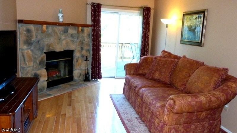 46 Buffalo Hollow Rd - Photo 4 of 16
