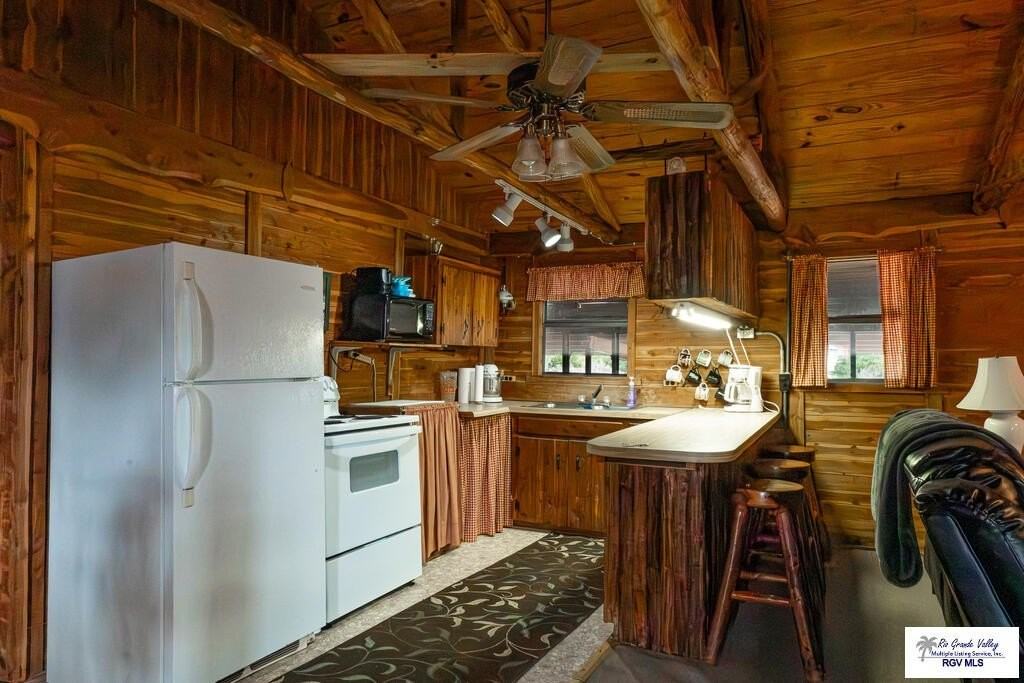 32781 Fm 2925 - Photo 3 of 11