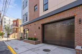 6108 Hudson Ave - Photo 1 of 1