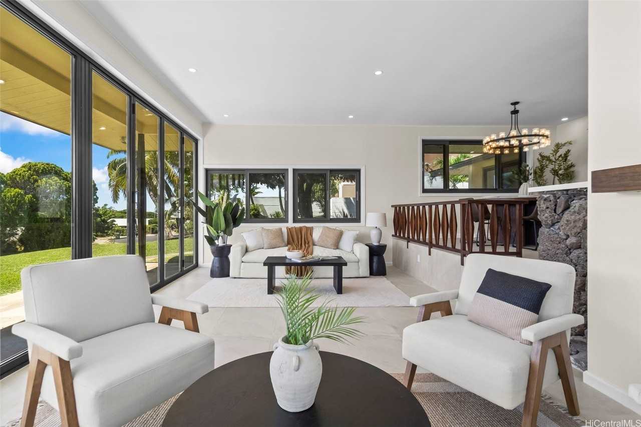 3942 Kaualio Pl - Photo 3 of 19