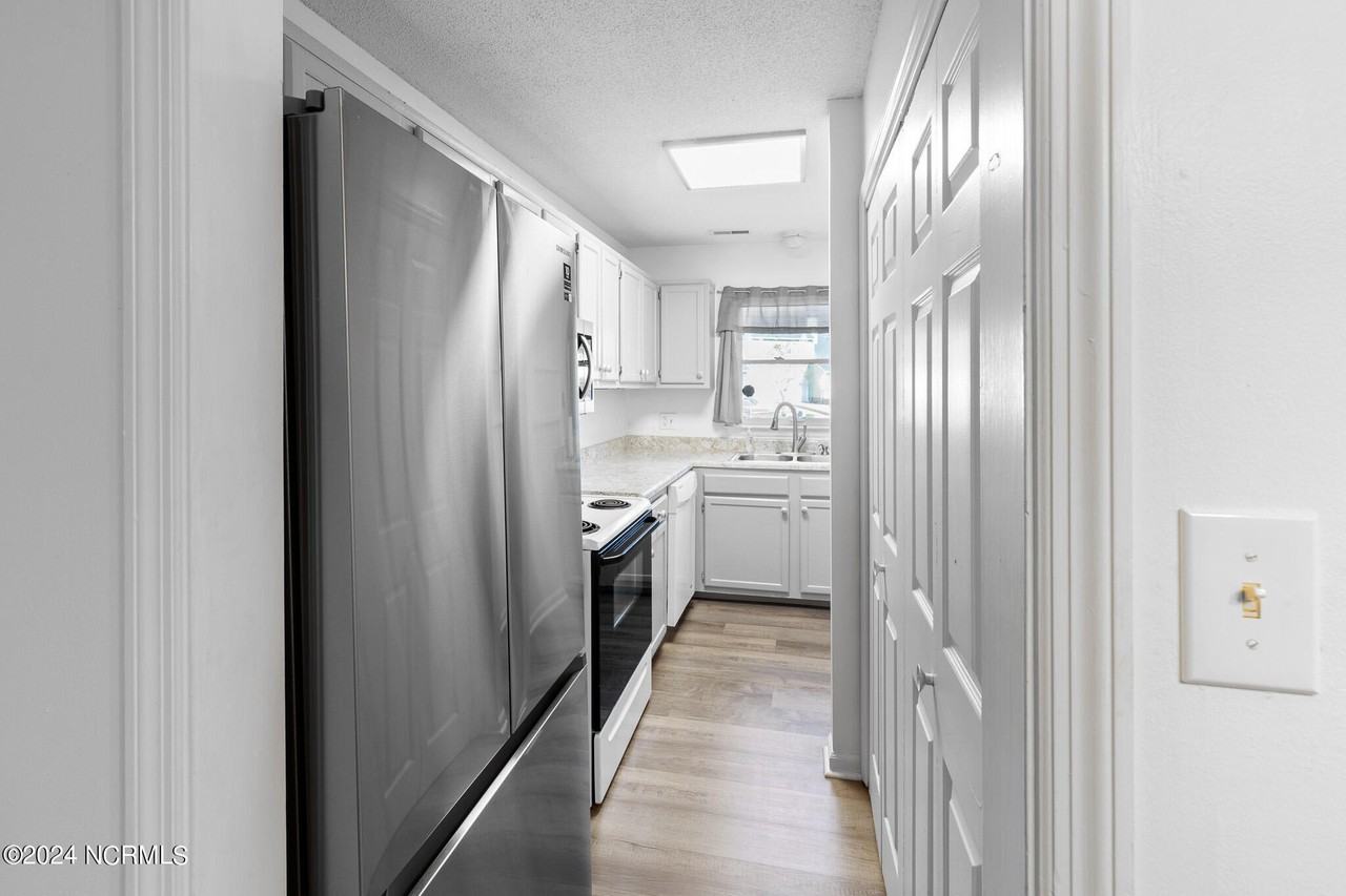 135 Greenford Pl - Photo 4 of 14