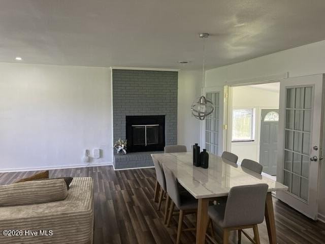 1312 Wolf Swamp Rd - Photo 2 of 23