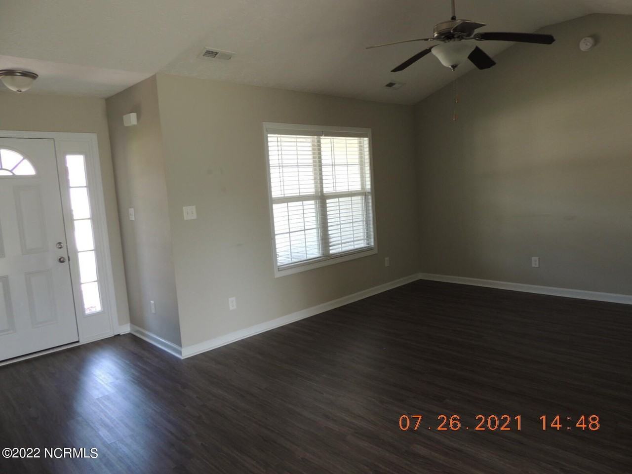 373 Sonoma Rd - Photo 2 of 35