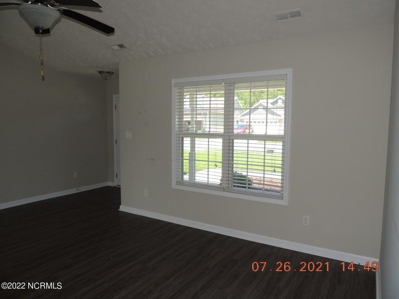 373 Sonoma Rd - Photo 5 of 35
