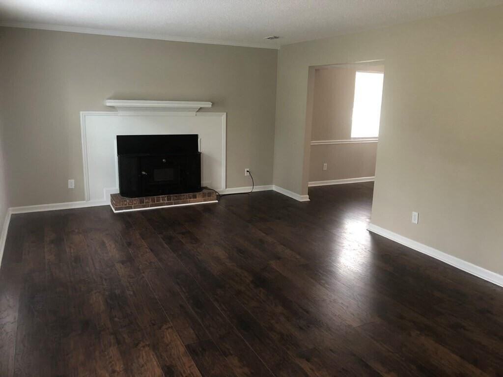 350 Candlewood Dr - Photo 2 of 22