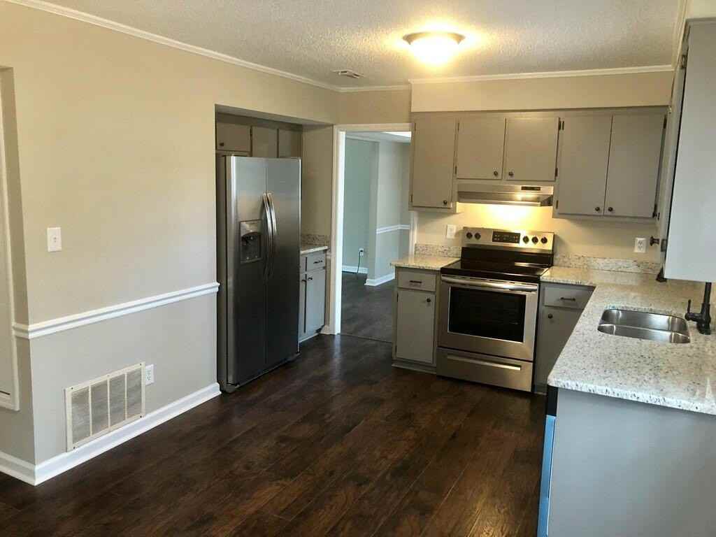 350 Candlewood Dr - Photo 6 of 22