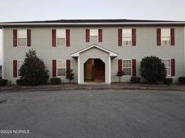 featured image of 1500 Hammock Ln #3